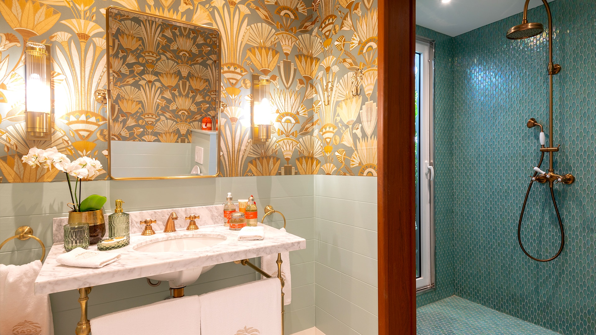 Villa St Barts offers a unique experience for travelers seeking luxury, privacy, and comfort. The entire property is available as an exclusive private rental, making it the perfect choice for larger groups, family gatherings, or special events.